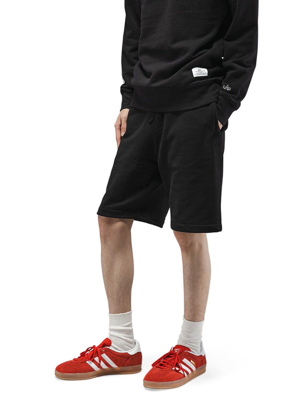 ESSENTIAL FRENCH TERRY SHORT